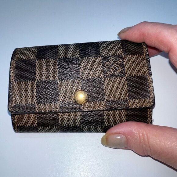 Louis Vuitton‎ Damier Ebene Multicles 6 Key Holder Code CT0026 - Picture 2 of 13